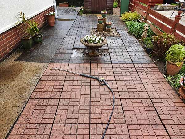 Pressure Jet washing of decking, patios and flags at your Sedgefield, Wynyard and County Durham homes